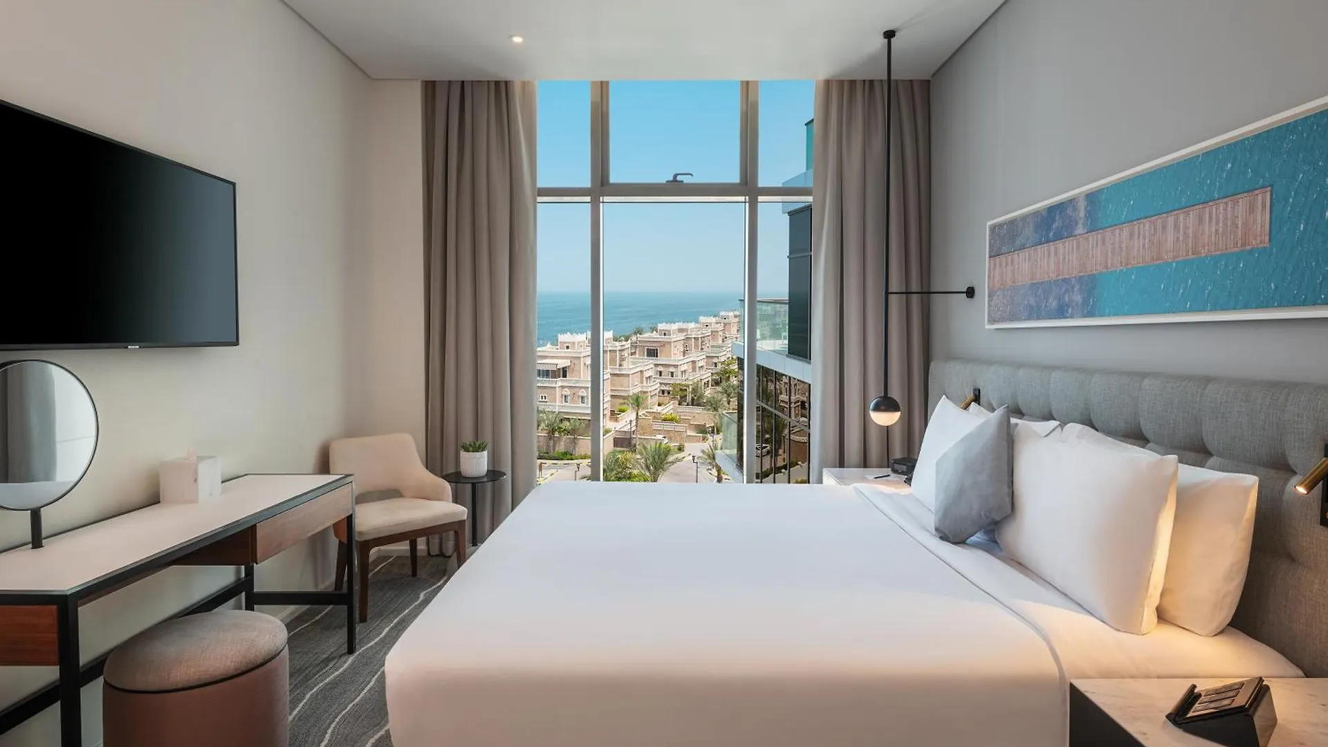 Th8 Palm Dubai Beach Resort, Vignette Collection By Ihg Resort