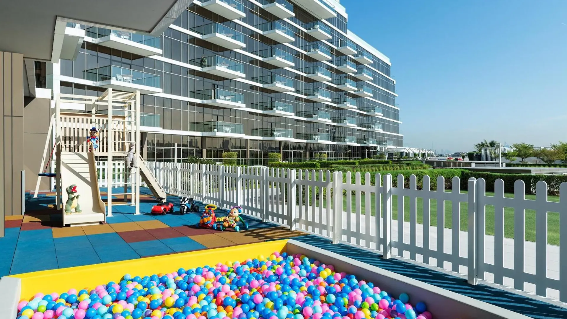 אתר נופש Th8 Palm Dubai Beach Resort, Vignette Collection By Ihg