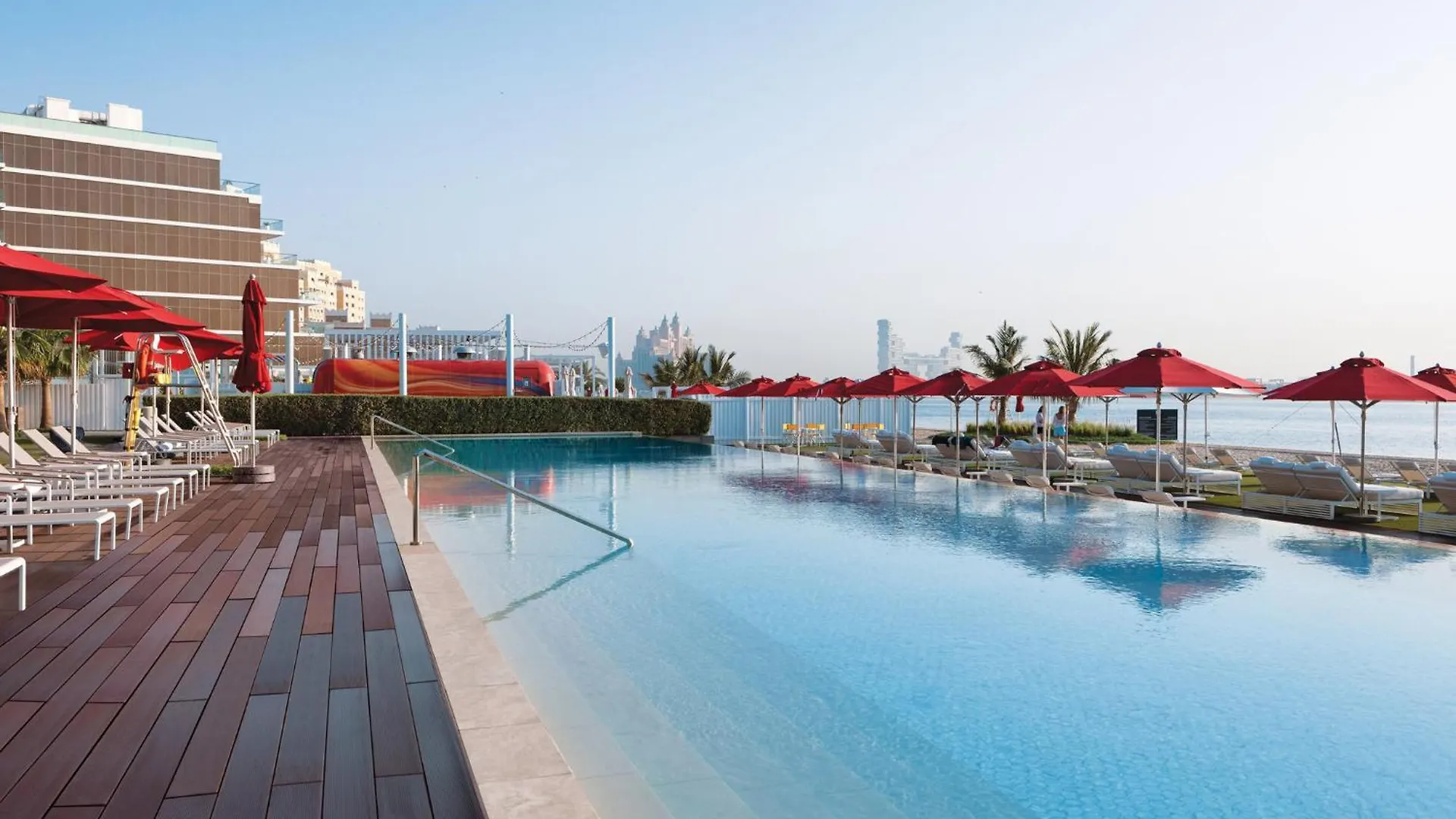 Th8 Palm Dubai Beach Resort, Vignette Collection By Ihg איחוד האמירויות הערביות